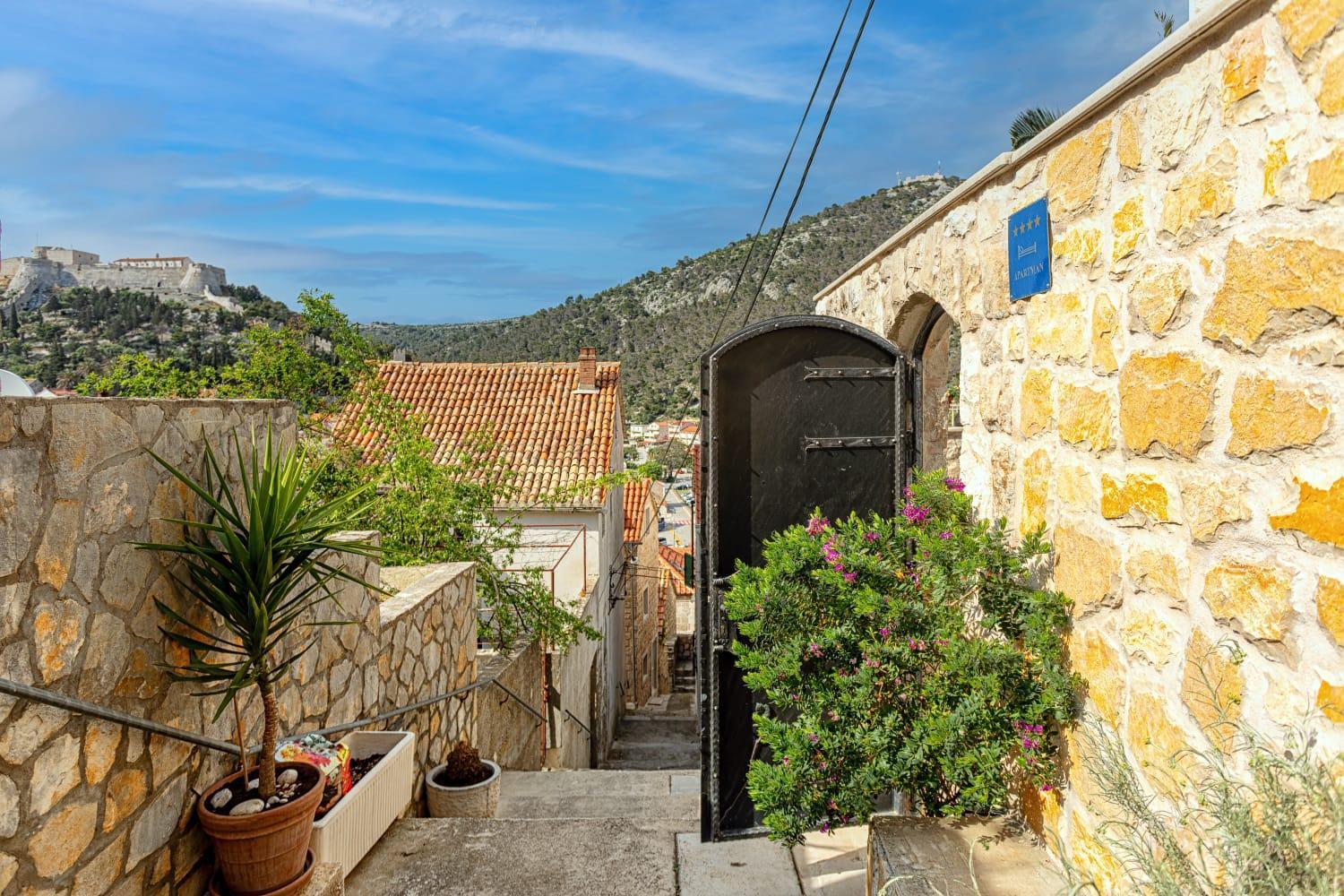 Villa Capitis In The Center- Luxury Apartment With Swimming Pool Hvar Town Bagian luar foto